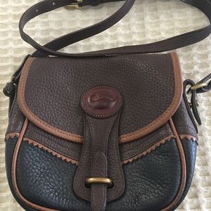 Dooney and Bourke Crossover handbag